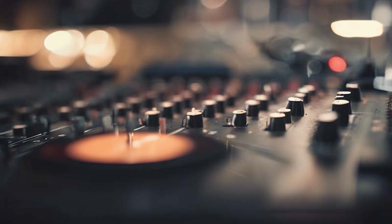 Mastering the Use of Effects in Music Production